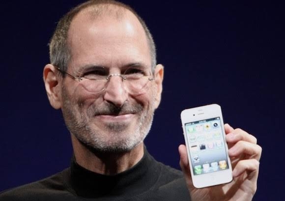 新型iPhoneの価格は「20万円超え」に…?それでも値上げするアップルの策略