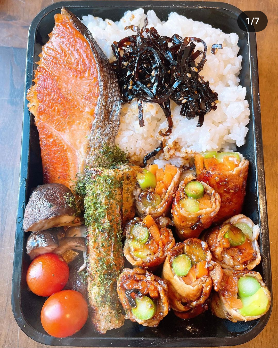 みきママ、大胆な「アスパラ6本巻き弁当」に賛否の声「豪快さ！最高」「切って食べやすくしてあげて」