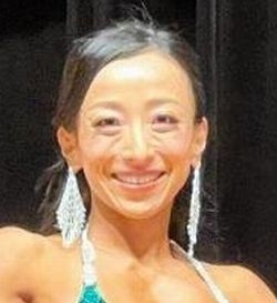カーリング藤沢五月　激やせの理由はボディビル大会出場！衝撃のムキムキ姿でビキニクラスに参戦　実は筋トレ好きだった