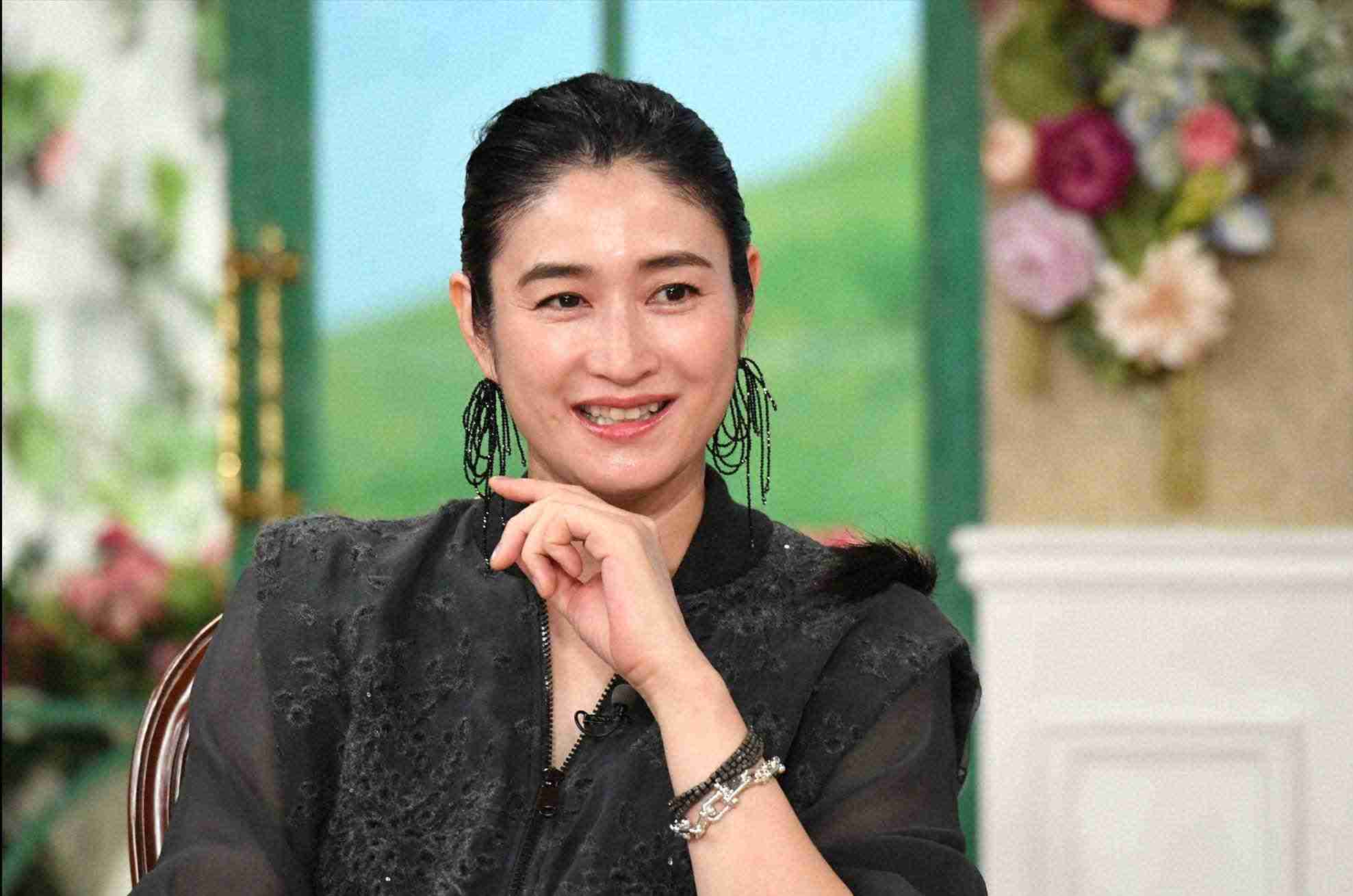 おでこの綺麗な芸能人の画像