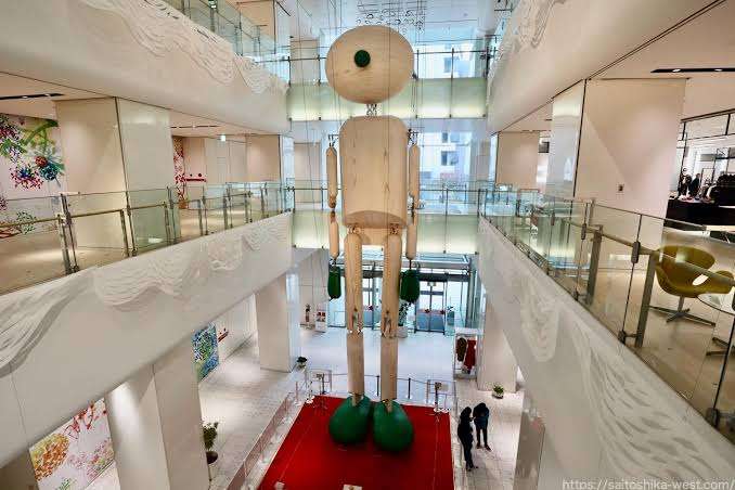 ネーミングセンス抜群な建物（施設）名をいろいろ教えてください