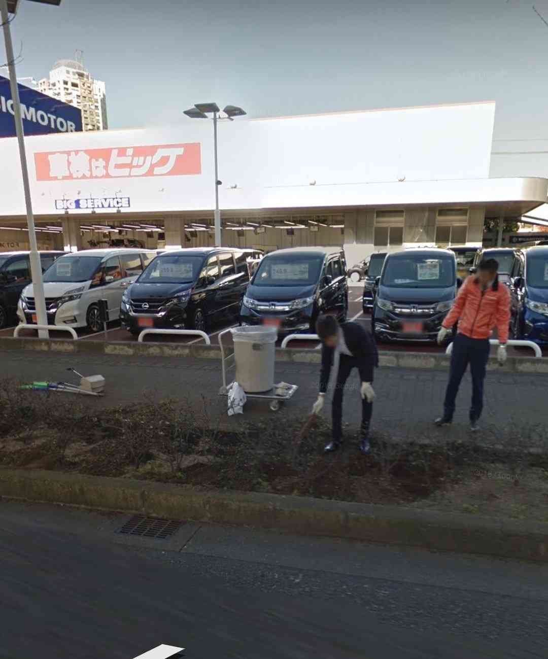 「保険金水増し請求」ビッグモーター、店舗前の街路樹が次々と「枯死」の謎…兼重社長は会見でどう答えた？
