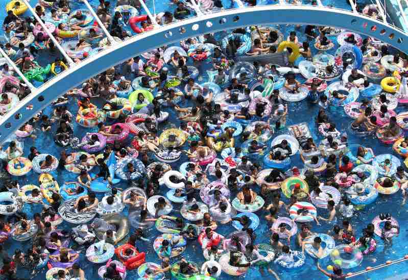 「理想の夏」と「現実の夏」の画像