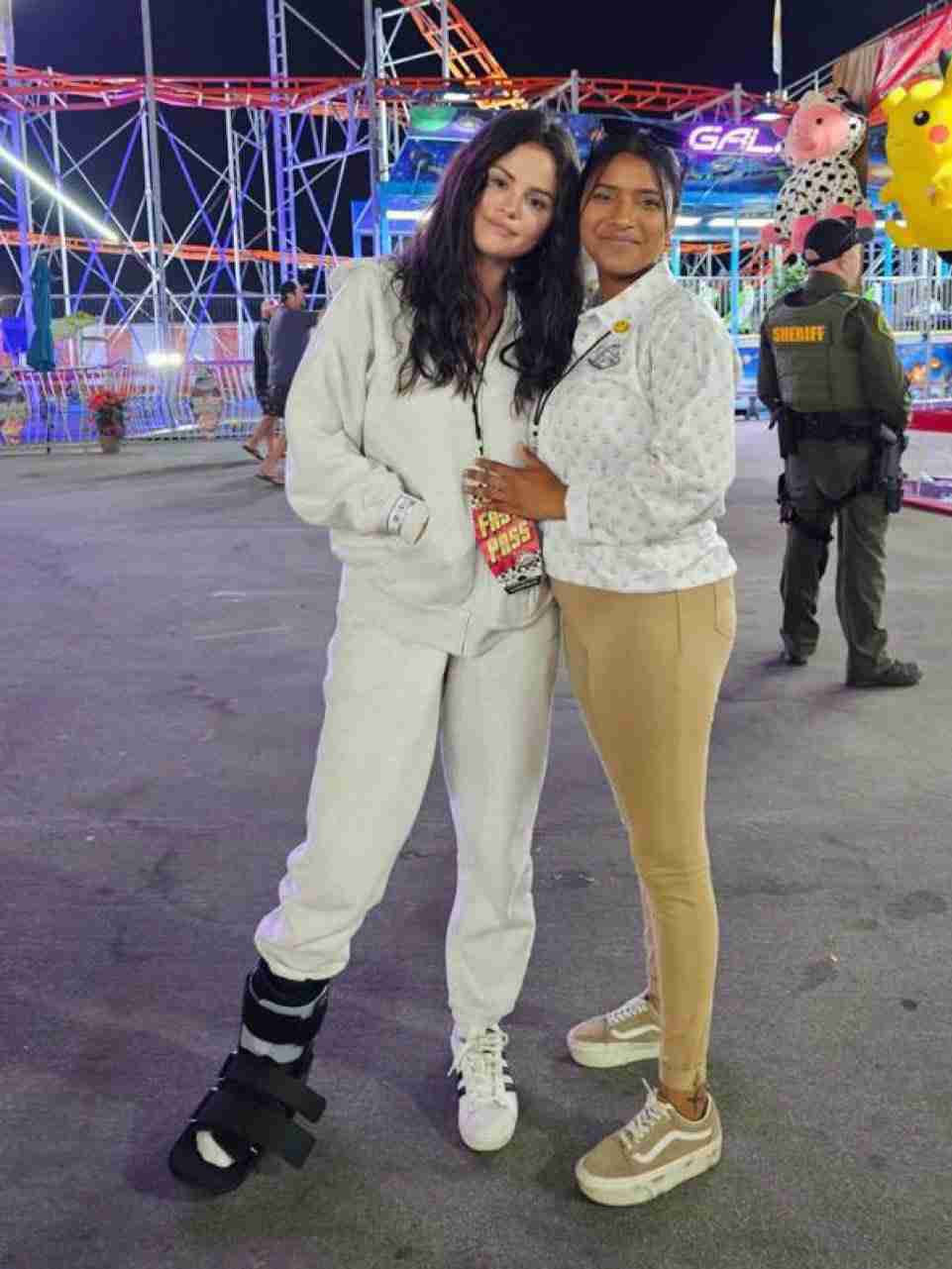 セレーナ・ゴメスがセレブ友のフォローを次々解除　SNSに嫌気さした？