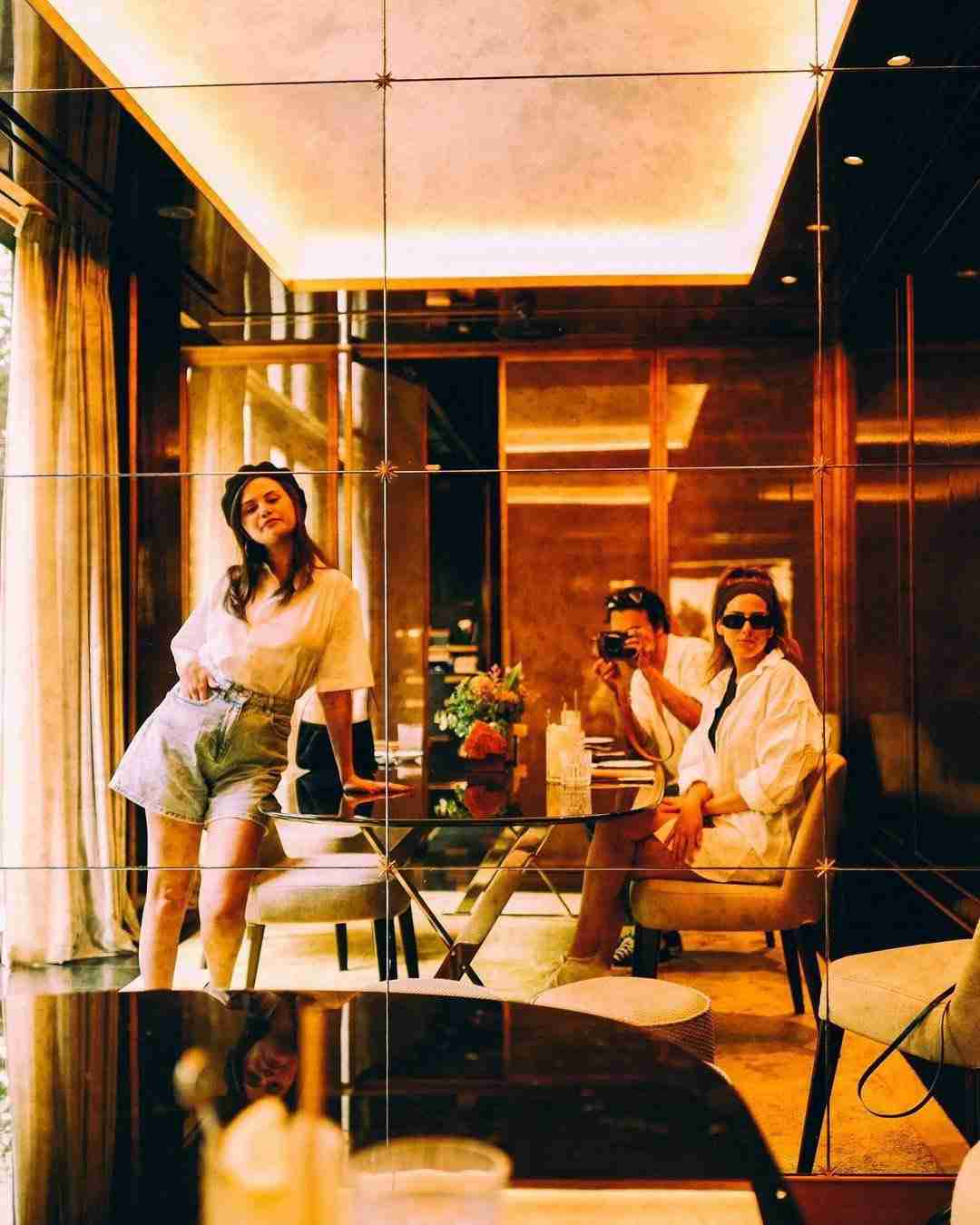 セレーナ・ゴメスがセレブ友のフォローを次々解除　SNSに嫌気さした？