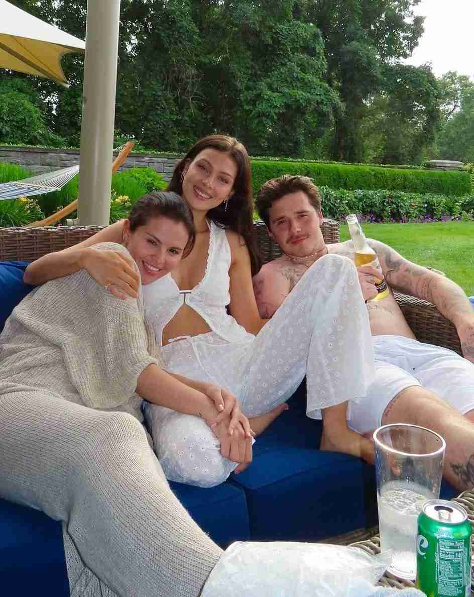 セレーナ・ゴメスがセレブ友のフォローを次々解除　SNSに嫌気さした？