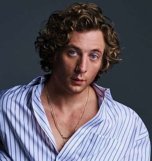 セレーナ・ゴメスがセレブ友のフォローを次々解除　SNSに嫌気さした？