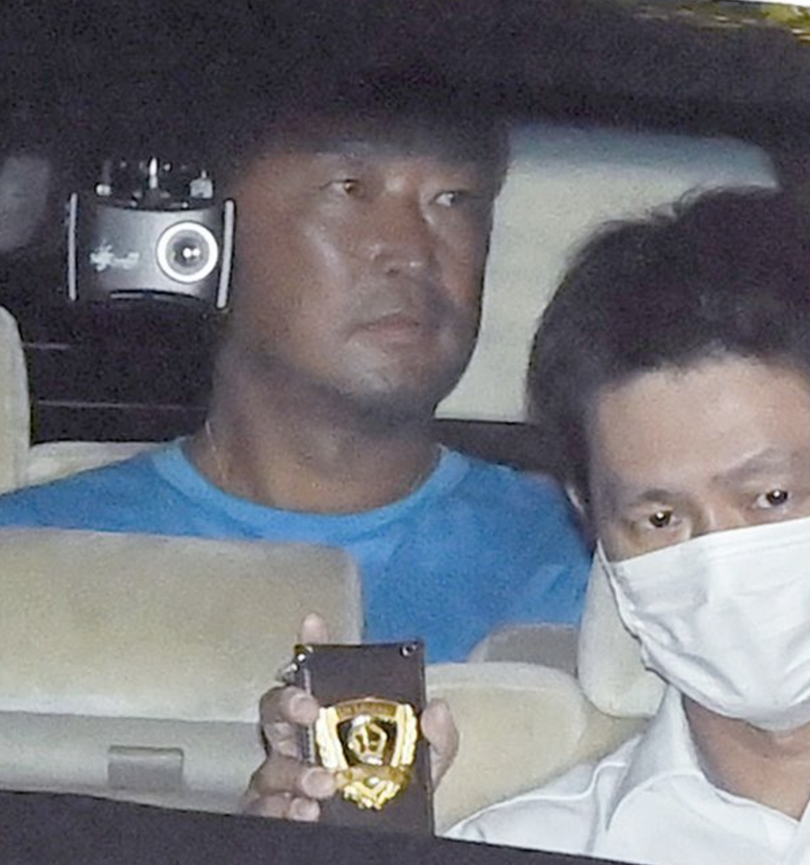 「議員バッジ」金価格高騰で見直し進む…銀製変更や新人のみ配布の工夫も