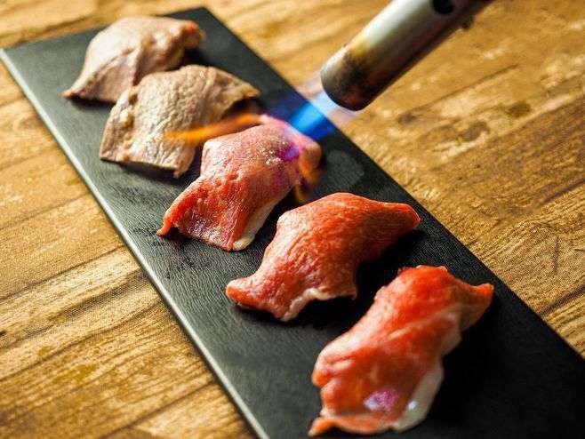 寿司の画像だけ載せたい