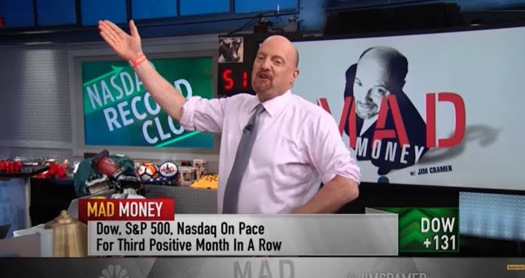 クレーマー以外も？結婚相談所で「人が辞めまくってる」意外な理由とは