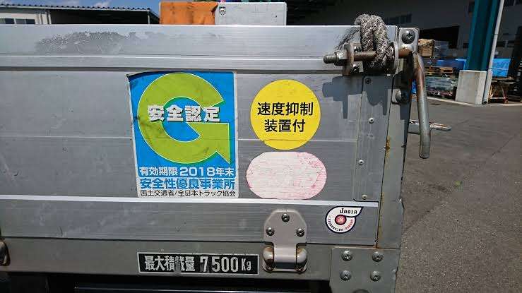高速道トラック速度、規制緩和を検討　「2024年問題」見据え　警察庁
