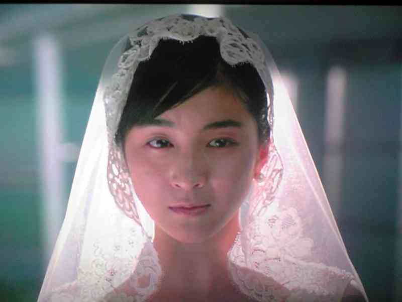 鳥羽シェフ、不倫発覚後の映画チケット販売　監督は公開に難色「恩を仇で返したくない」　予告に妻子の姿