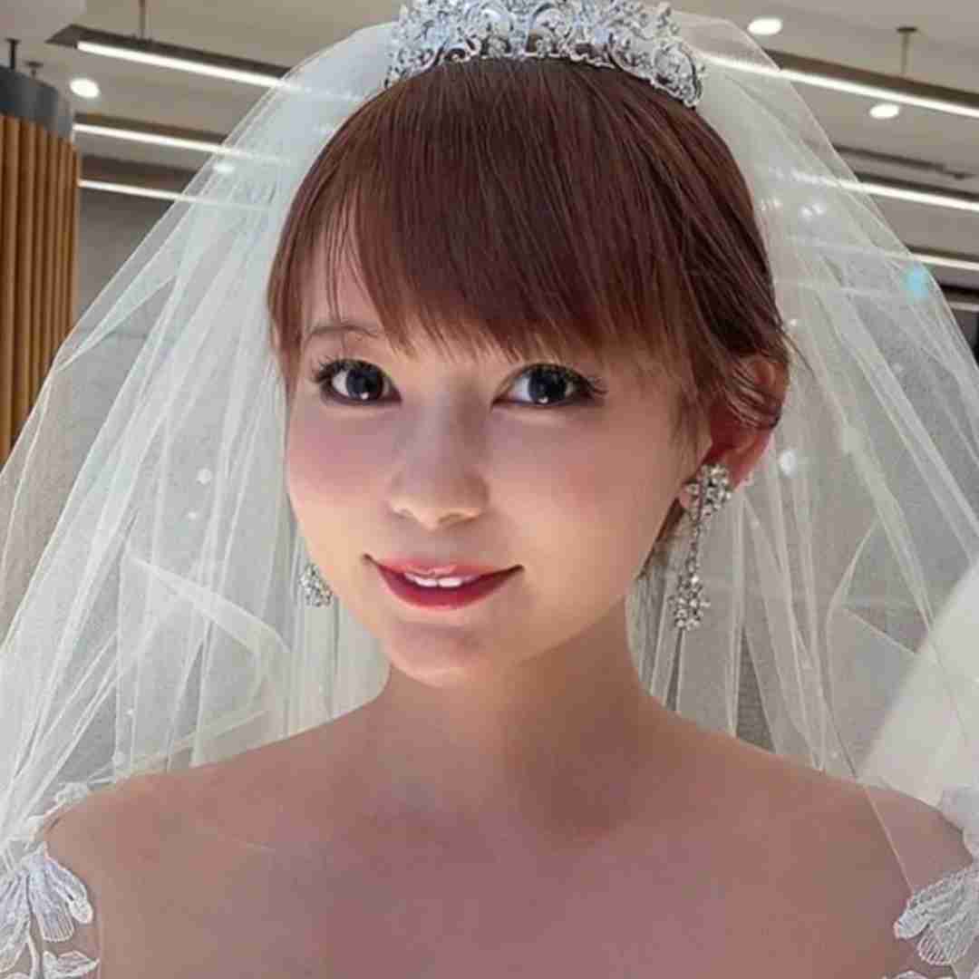 中川翔子 純白&ラベンダーのウエディングドレス姿にフォロワー「ギガント美しす」「本物のラプンツェル」