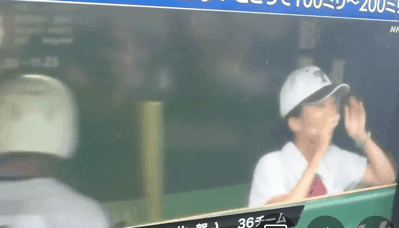 鳥栖工の女子マネジャー・緒方美月さんが甲子園の土を集める様子が話題に「それぐらいやってたんやな」
