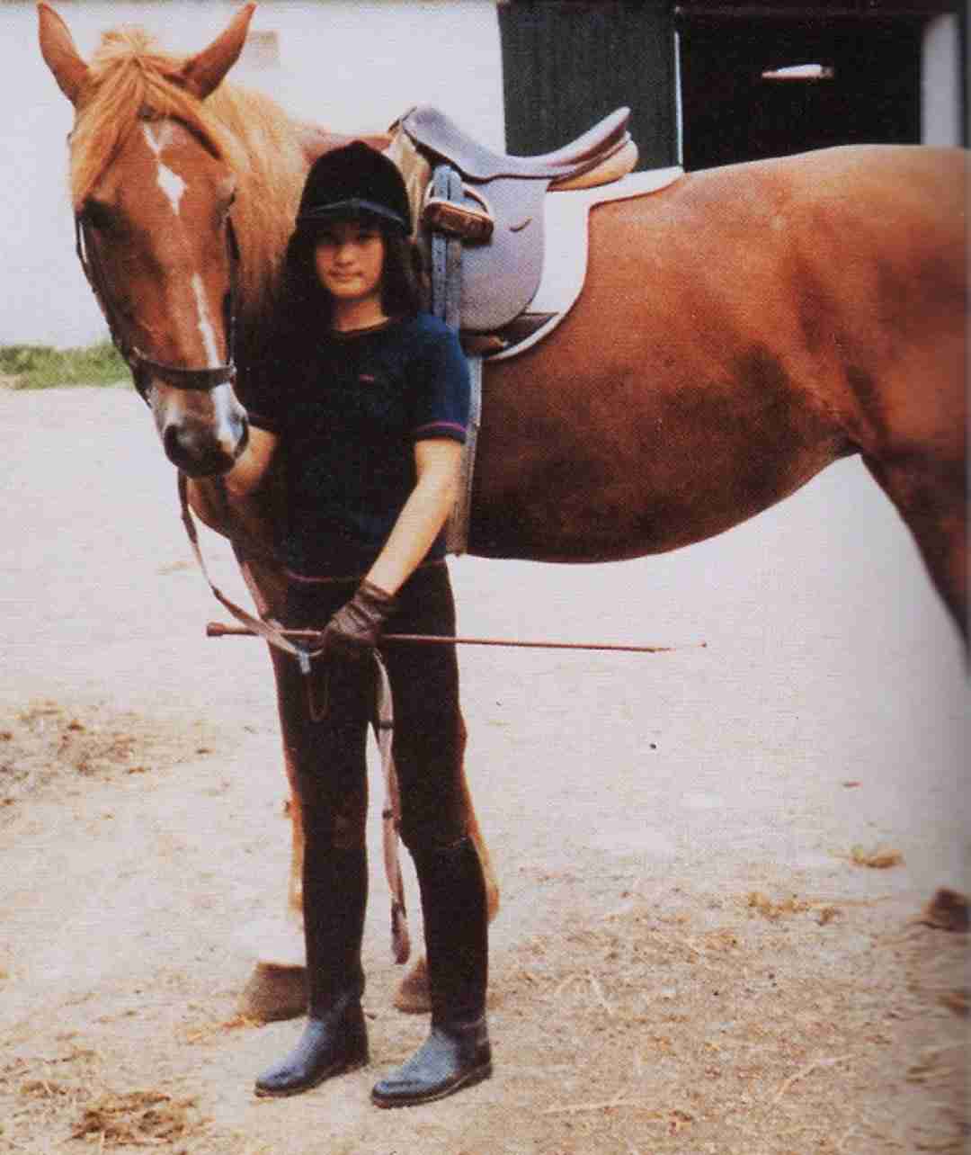 カップ&ソーサーどちらかが割れたらどうしてますか?