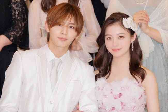橋本環奈・新木優子・桐谷美玲らのドレス姿にうっとり!『赤ずきん、旅の途中で死体と出会う。』新場面写真10点