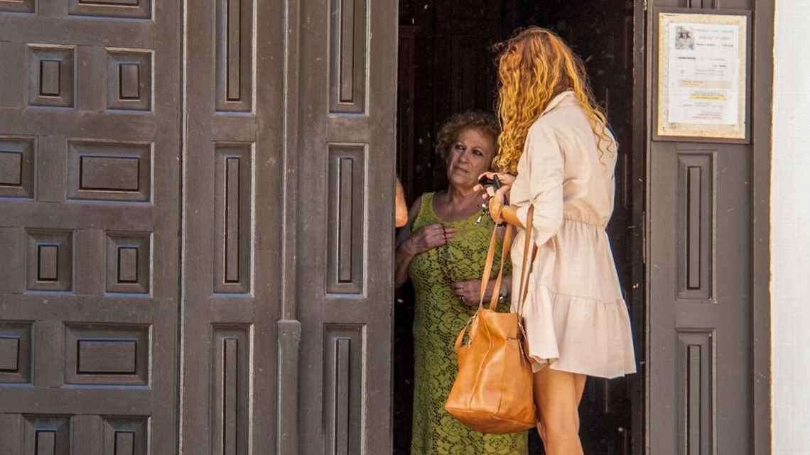 女子W杯で選手の唇にキスし活動停止処分となったスペイン連盟会長の母親がハンガーストライキ