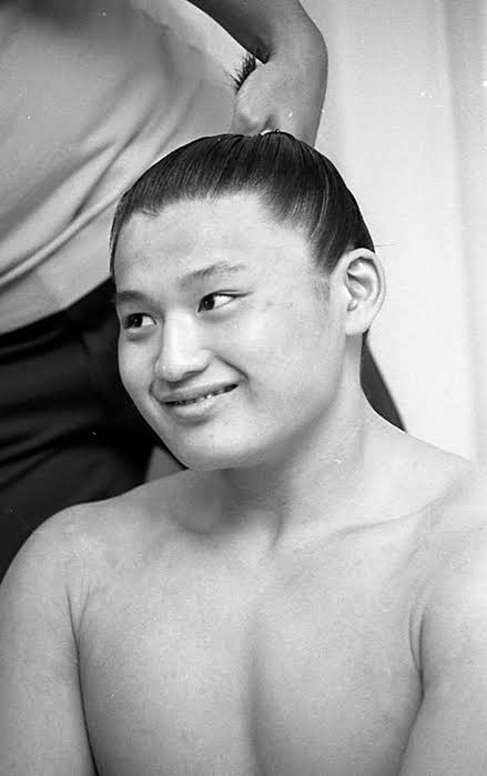 自分に似てる画像を貼って女子会に参加するトピpart5