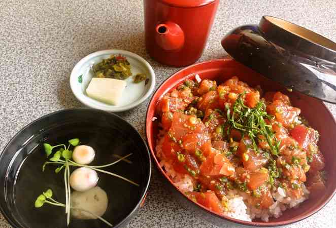 海鮮丼が美味しい