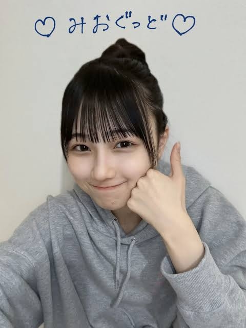 「週刊少年マガジン」表紙に誤記 謝罪 初表紙務めた乃木坂46・井上和の紹介文が…