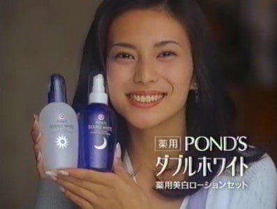 柴咲コウ42歳、イメージ激変！姫ワンピで少女感　エグい透明感「お顔ツルツル」「か、か、可愛いすぎ！」