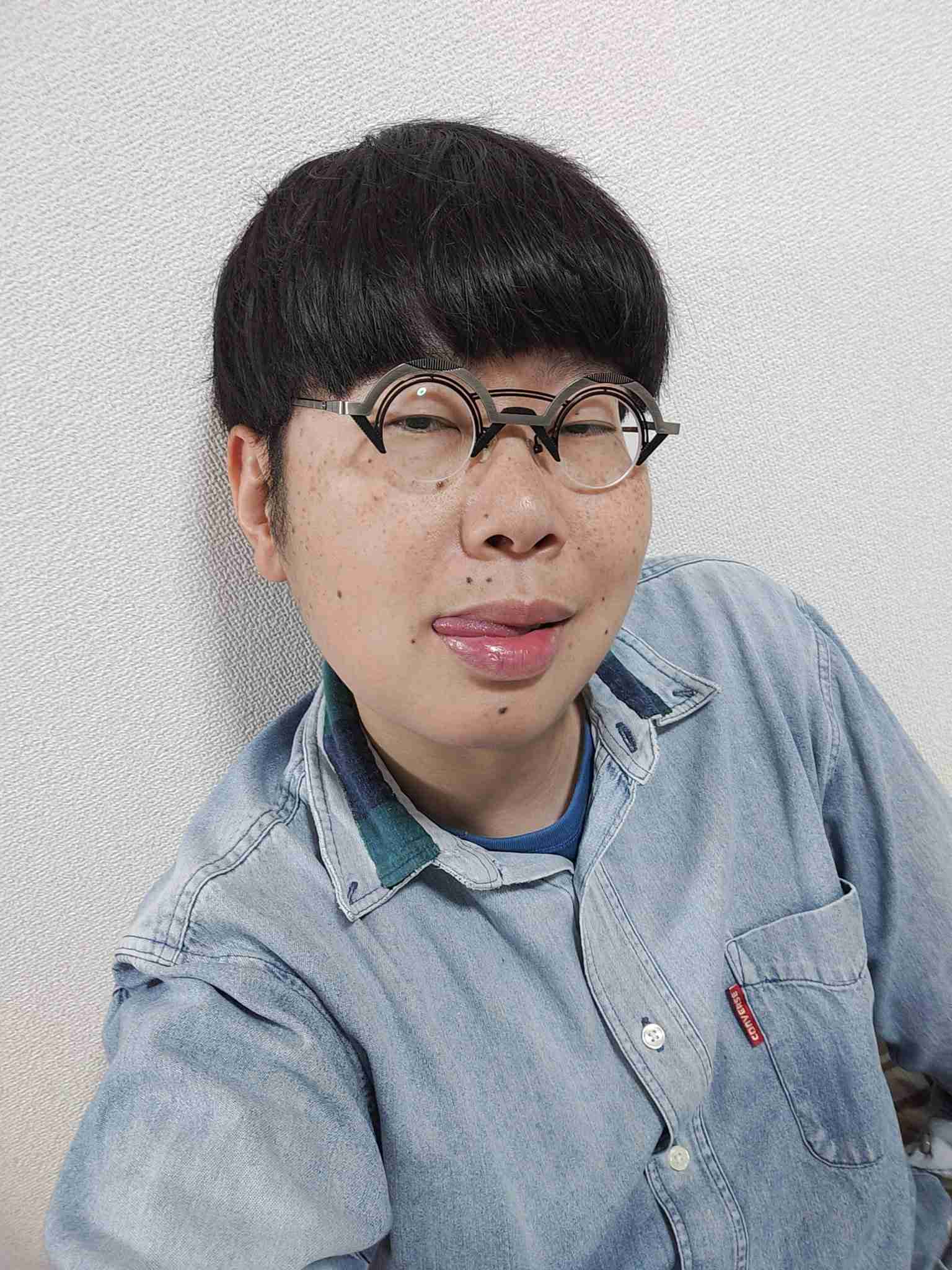 平手友梨奈が激変!久々の近影にファン衝撃「テチ!?」「雰囲気が全然違う」「スタイル抜群」