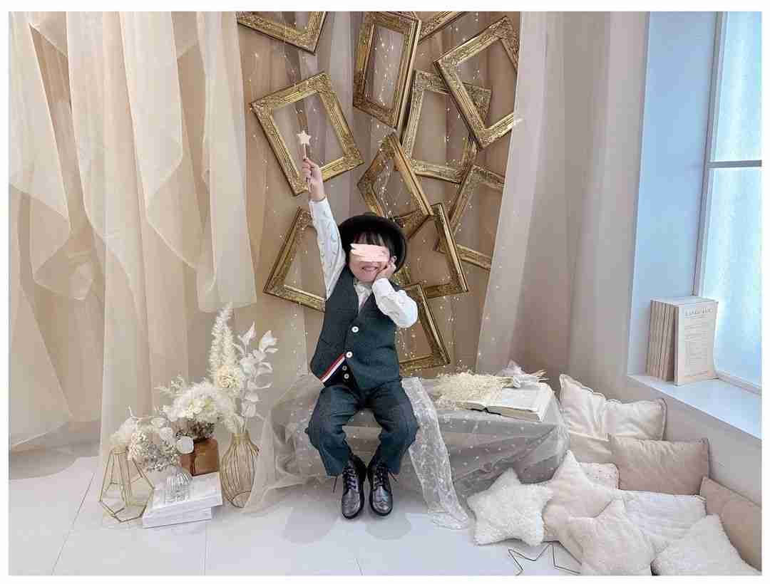 みんな大きくなってる！　辻希美＆杉浦太陽、三男・幸空の七五三で大迫力の家族ショット「幸せな時間でした」