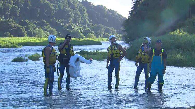 お盆休みのキャンプ場「浮き輪で流されている」3歳くらいの男の子か　京都府と徳島県で水難事故相次ぐ