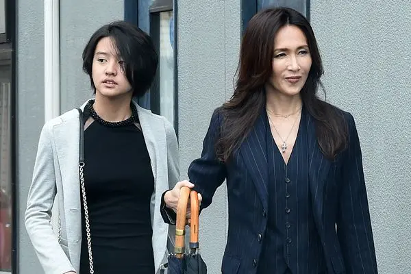 Matt、豪華な自宅での誕生日会で父・桑田真澄と親子ショット アンミカも「愛に満ちたご家庭」