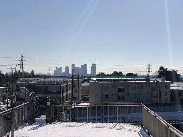 景色がいい家に住んでる人