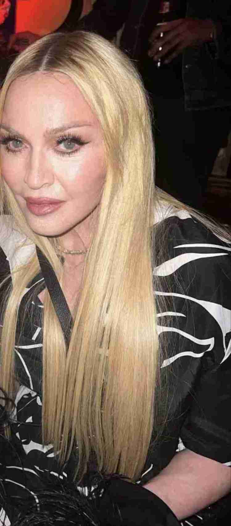 マドンナ、無修整&ノーフィルターの写真を友人が公開 65歳の誕生日パーティで撮影される