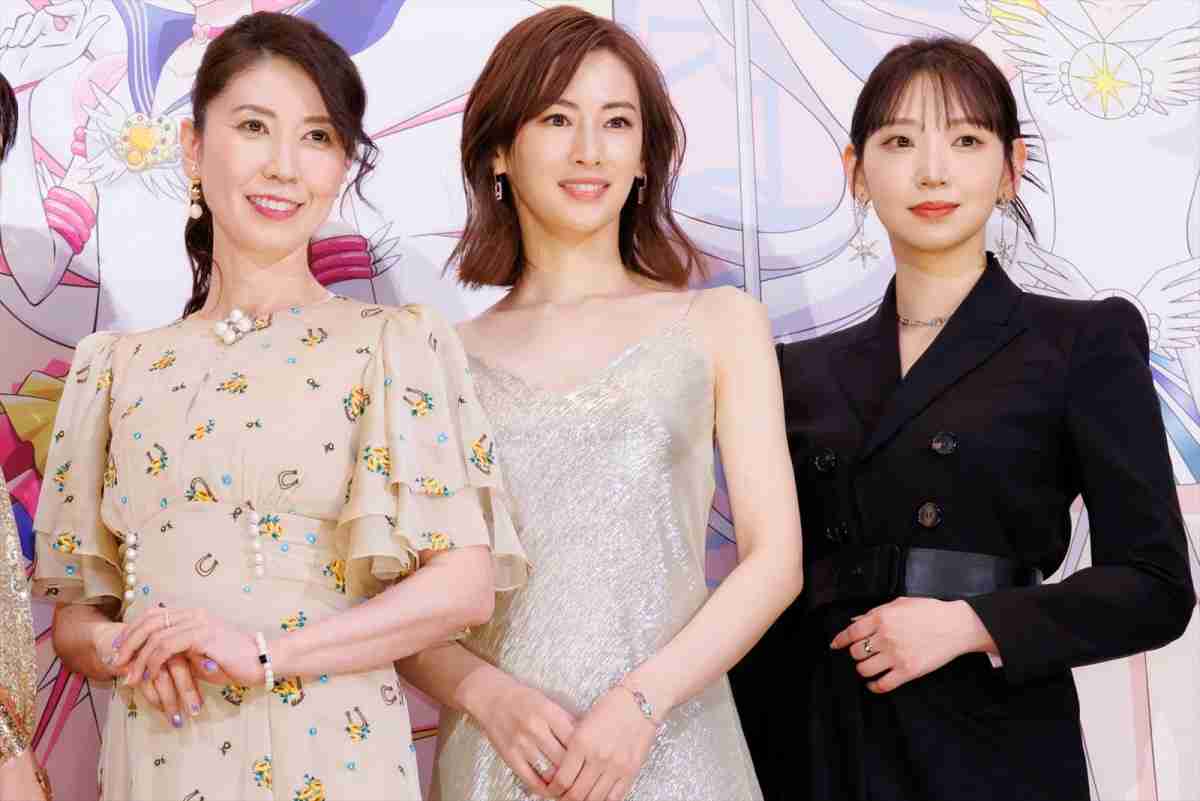 北川景子、“家族ぐるみの仲”イケメン俳優との2ショット公開「美男美女」「リコカツ思い出す」と反響