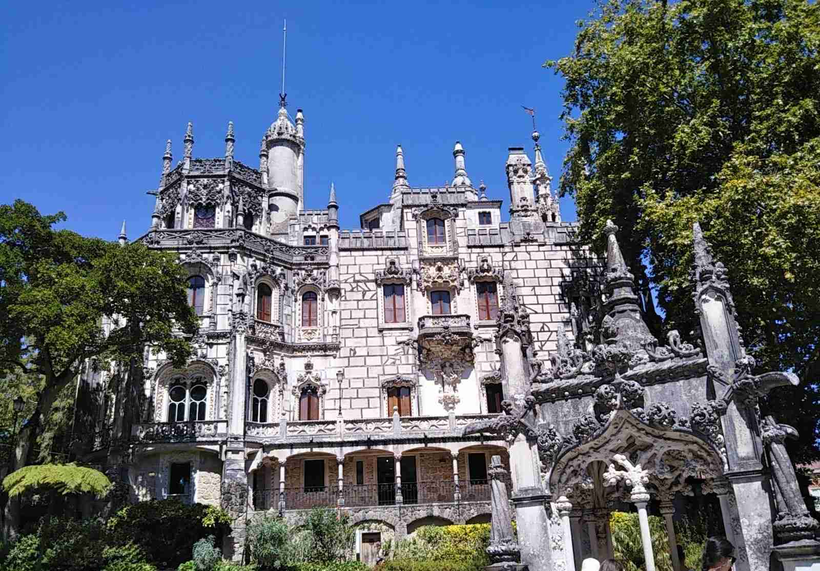 自分で撮った海外の写真を貼ってどこの国か当ててもらうトピ