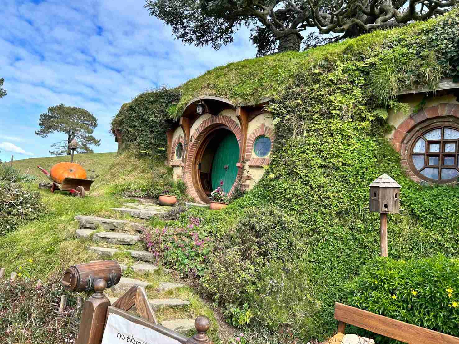 自分で撮った海外の写真を貼ってどこの国か当ててもらうトピ