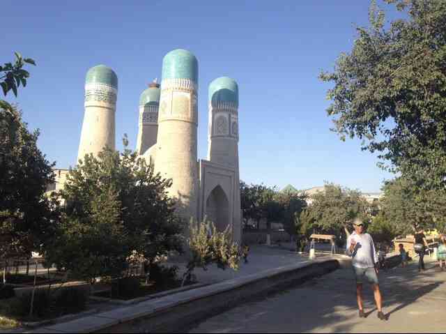 自分で撮った海外の写真を貼ってどこの国か当ててもらうトピ