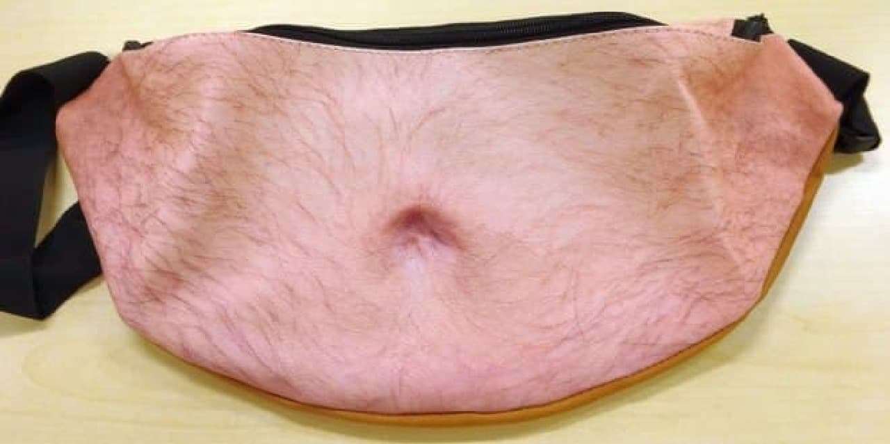 透け感のあるトップスのインナーって何着てますか？