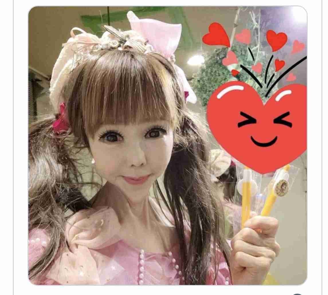「この見た目で38歳とか絶対バグってる」人気女性歌手の年齢報告にネット驚き「20代前半にしか見えない」