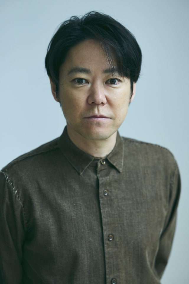 桐谷美玲が“驚異の9頭身スタイル”で銀座の街に出現 「変わらぬ美貌」と「幸せオーラ」