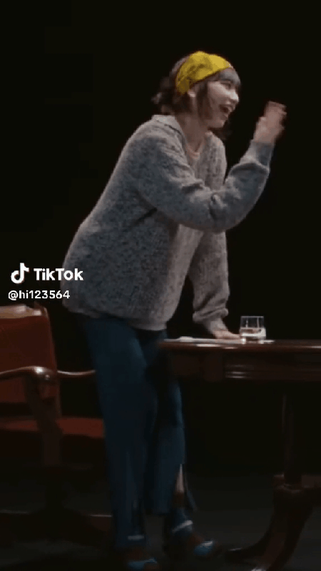 2人で何始める気だ……！　菅田将暉＆小松菜奈、同じ画像を投稿し“匂わせ”　ネットは「気になる」「アパレルブランドですか!?」