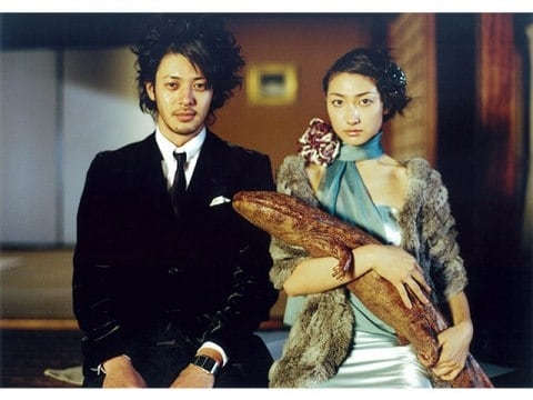 菅田将暉&小松菜奈夫妻の2ショットに反響「ビジュ強すぎ」“投稿時間”にも注目集まる