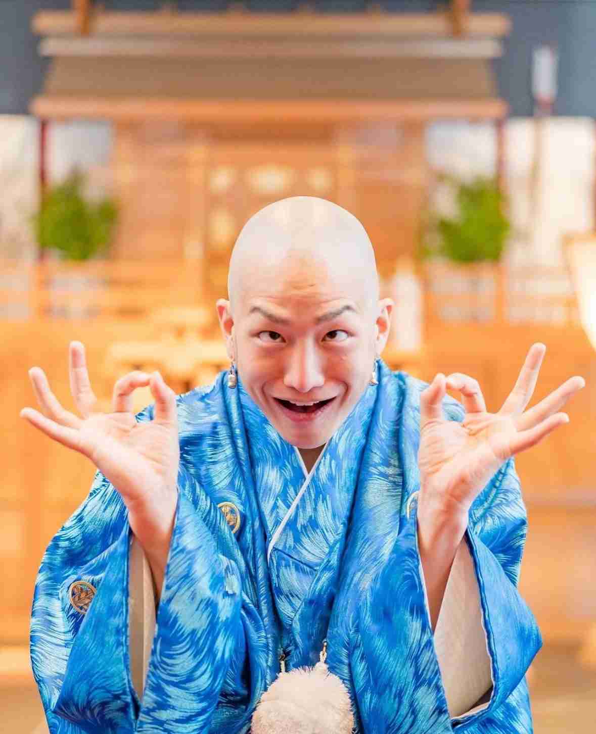 DJ社長、涙堪え訴え「助けてほしい」9月中に借金5億返済目指す