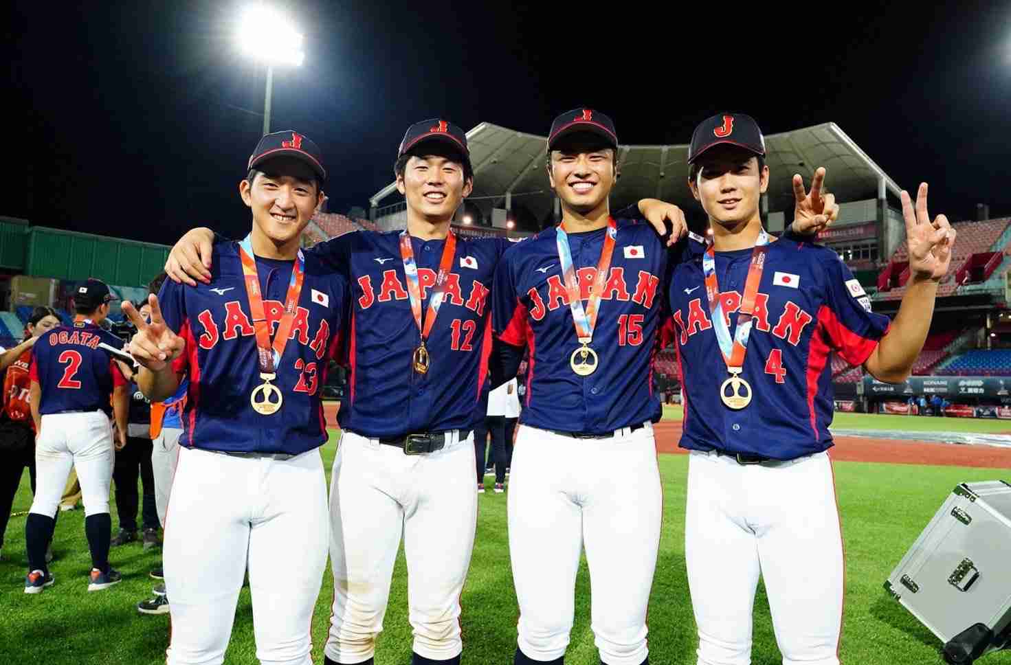 【Uー18野球W杯・決勝】日本が悲願の初優勝で世界一！ 台湾に逆転勝ち エース前田が7回4安打1失点の完投 3連続バント攻勢で逆転