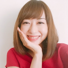 “貼るアイシャドウ