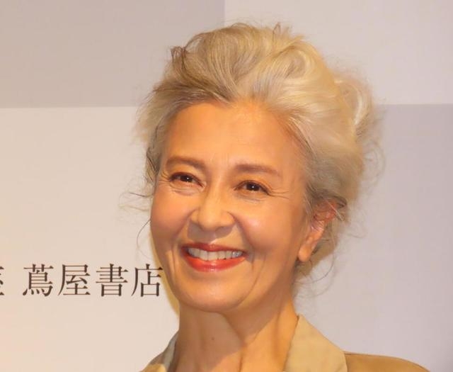 72歳・岩城滉一、67歳の美人妻と「徹子の部屋」ショット「素敵すぎる」