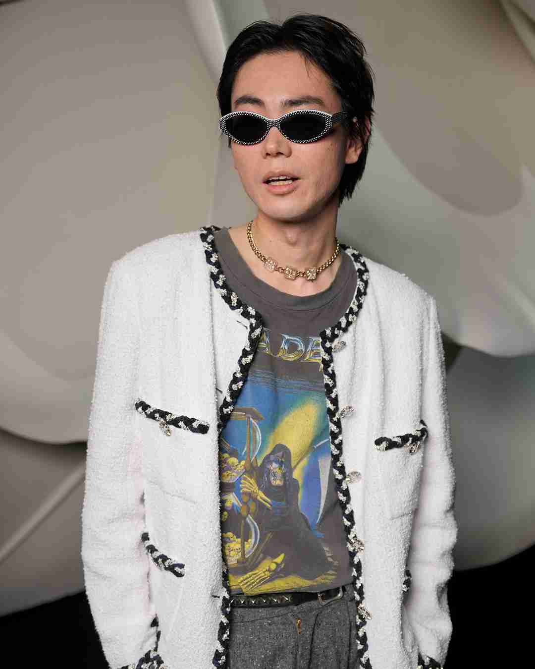 菅田将暉、ピンク色の短髪姿を披露　伝説のはがき職人描いた「笑いのカイブツ」で“ピンク”演じる