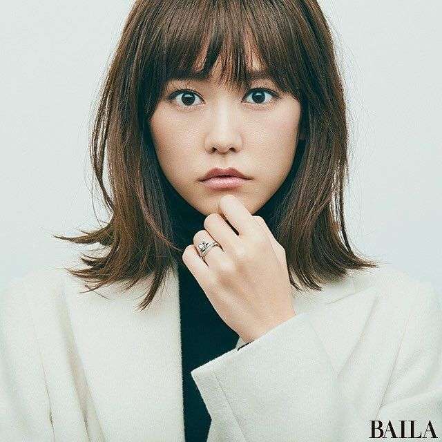 9頭身がすぎる!桐谷美玲 ハイブランド着こなしに「美しすぎて溜息」「なぜこれほどまでに美しく」