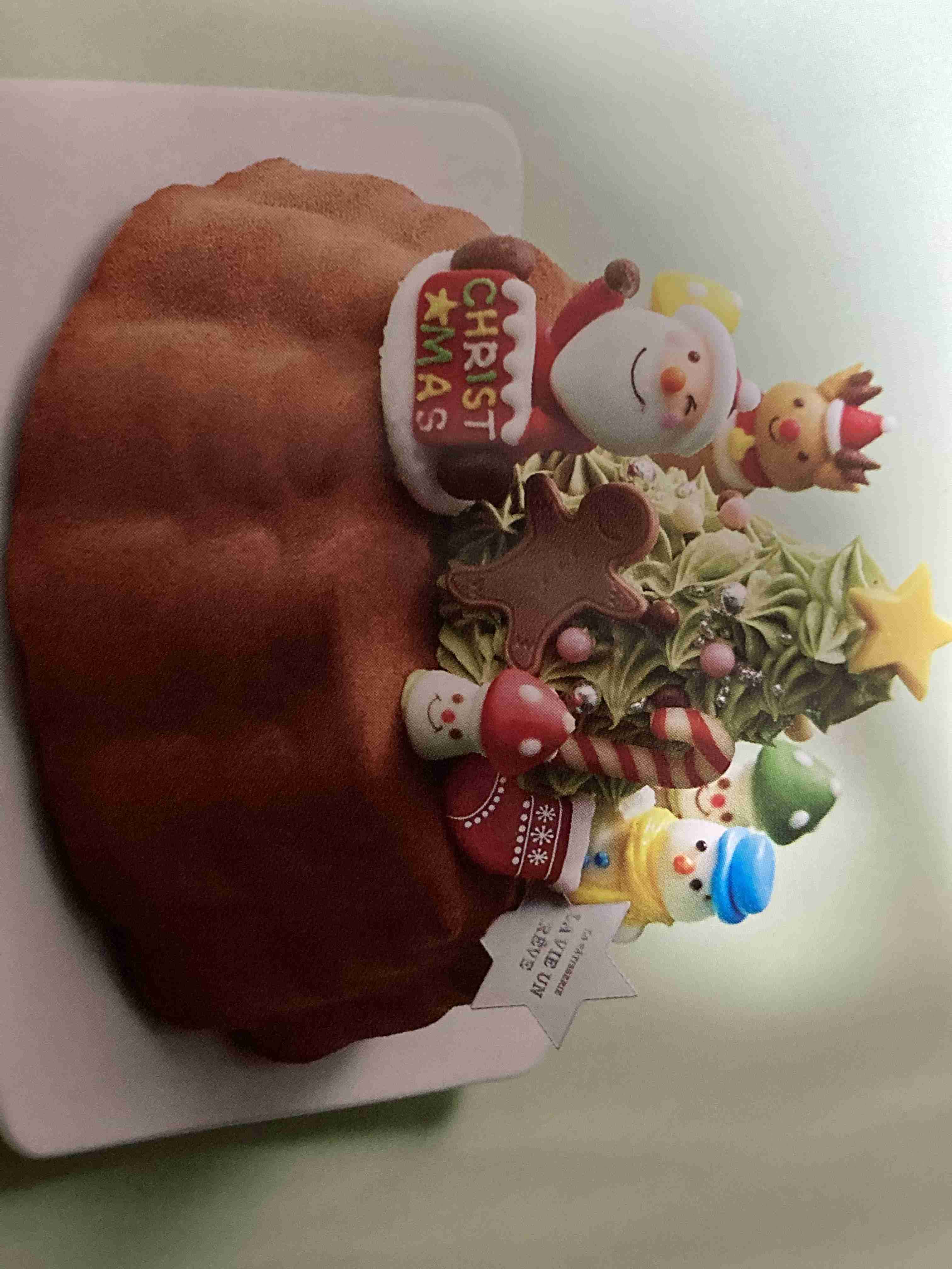 ケーキが1000円もします