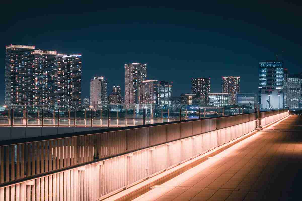 ビルやタワマンの夜景が好きな人