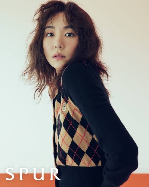 『新垣結衣 meets LILY BROWN』最新オフショットムービー公開 『SPUR』のビジュアルが大反響
