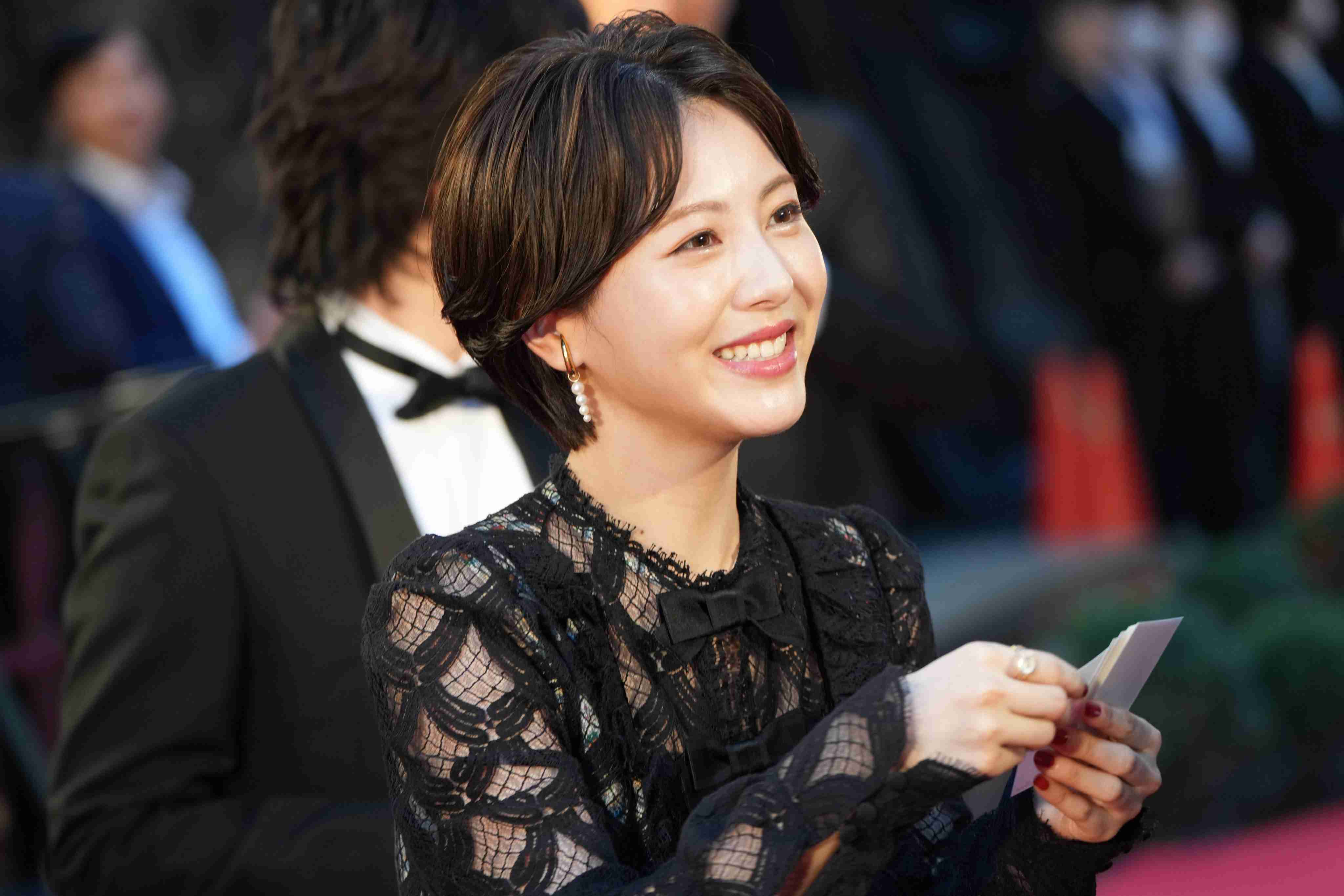 ロングヘアからショートヘアにした人